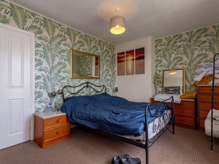 Flat Holmwood Avenue in Newbiggin by the Sea