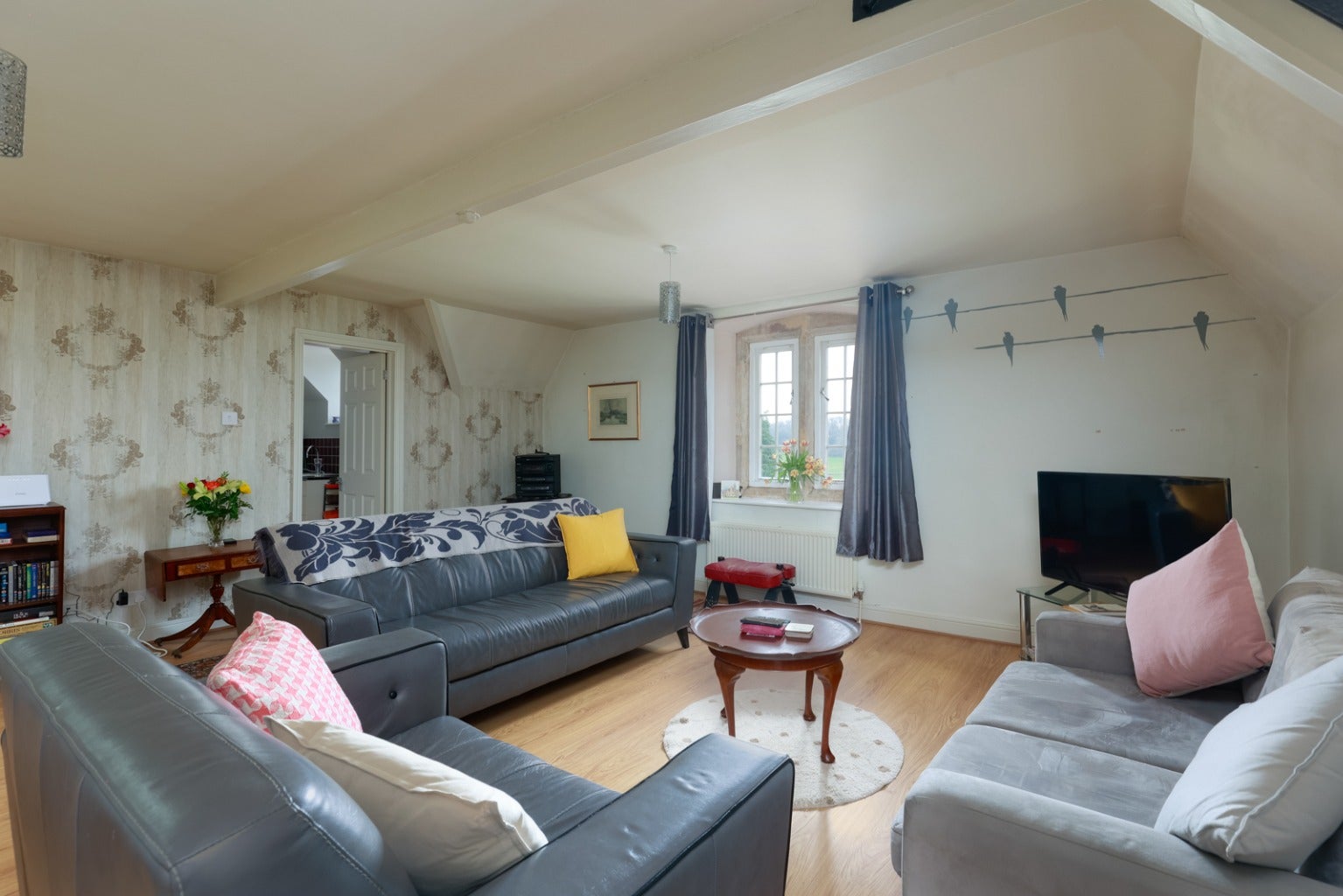 Flat Lower Chapel Court in South Horrington