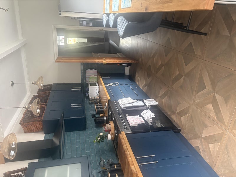 Room Wern Road in Tonypandy