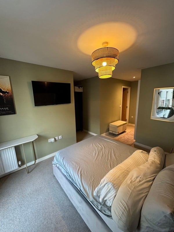 Room Rope Walk in Bristol