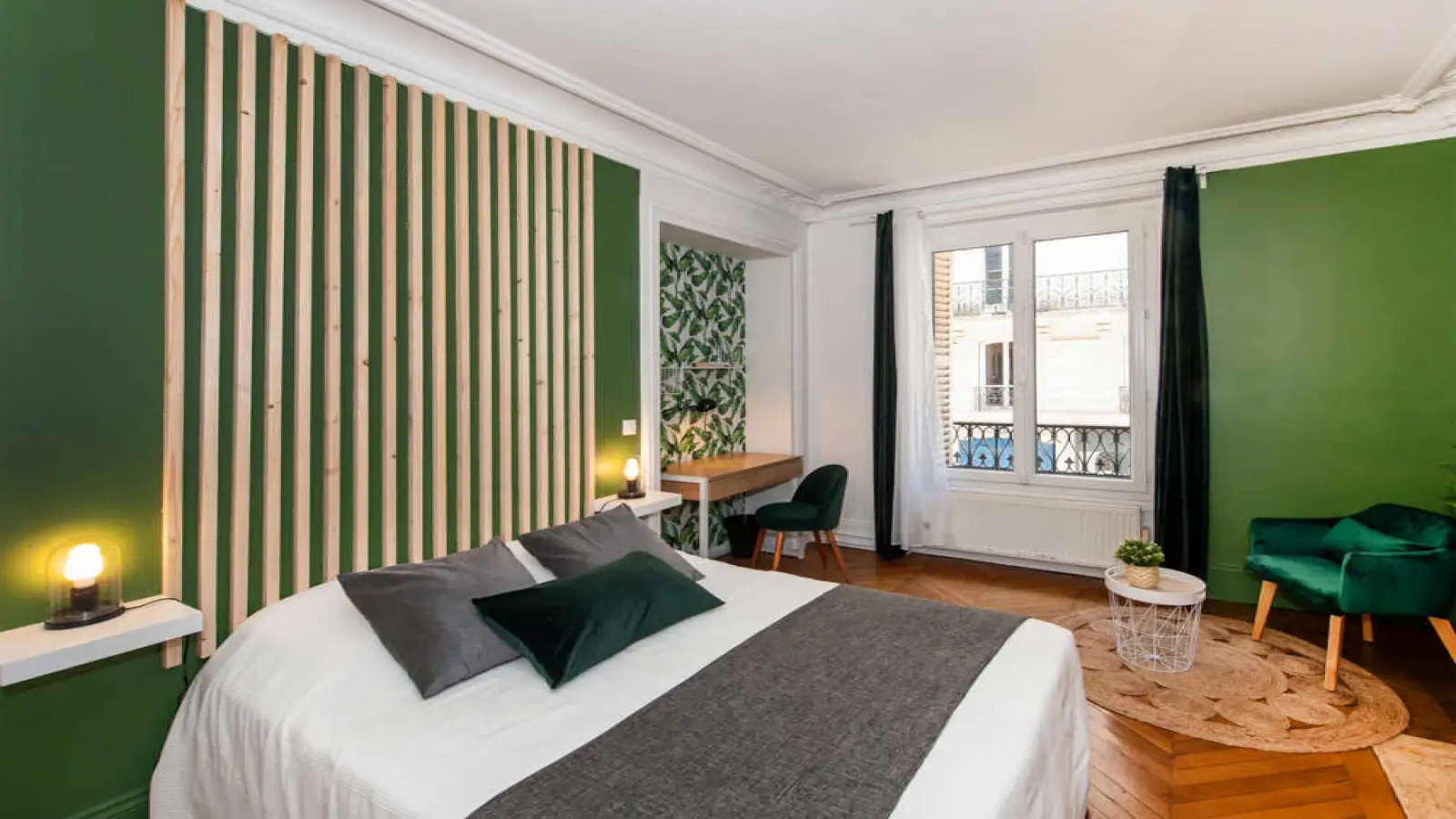 Appartement Rue Louise-Émilie de La Tour d'Auvergne à Paris