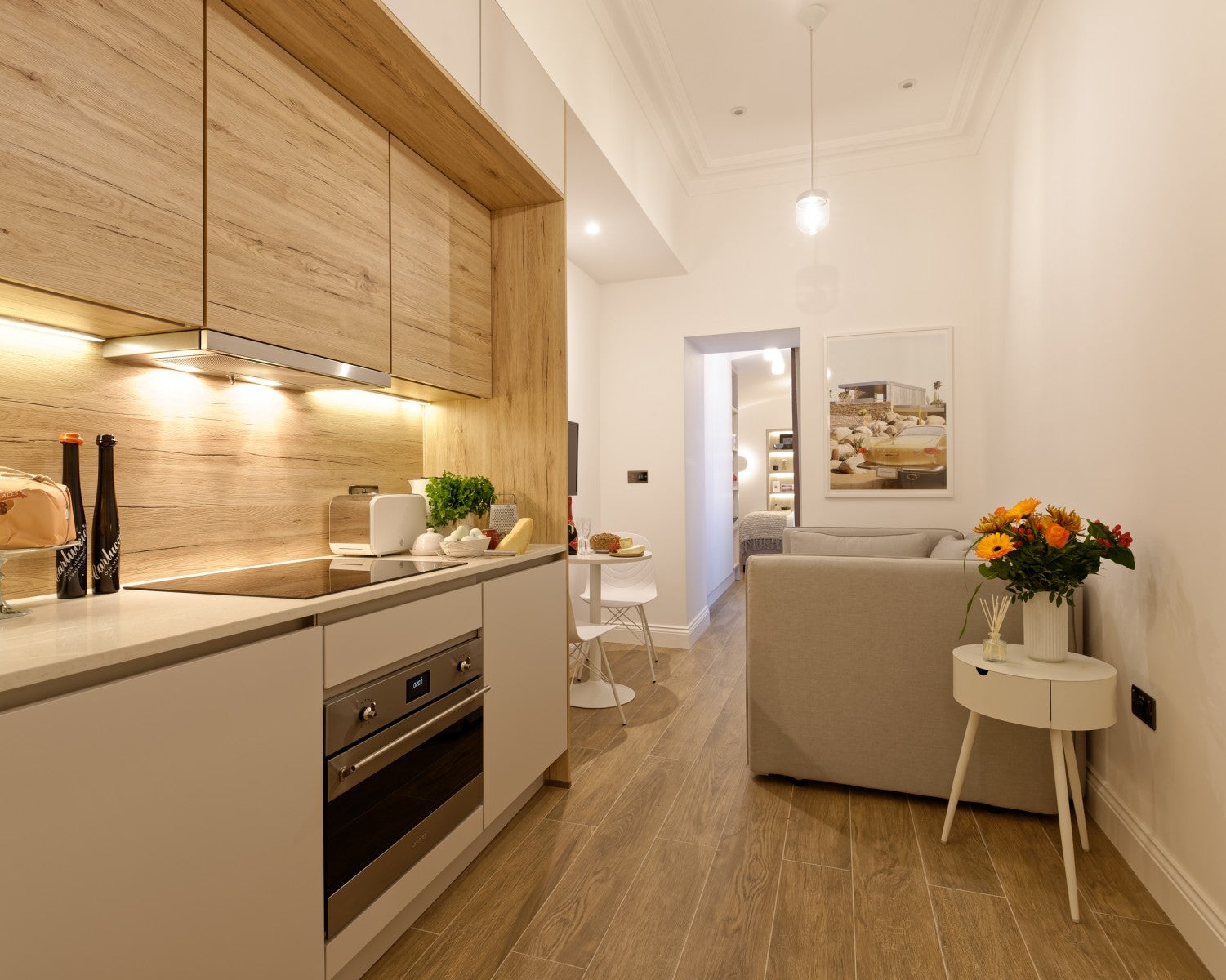 Flat Linden Gardens in Greater London