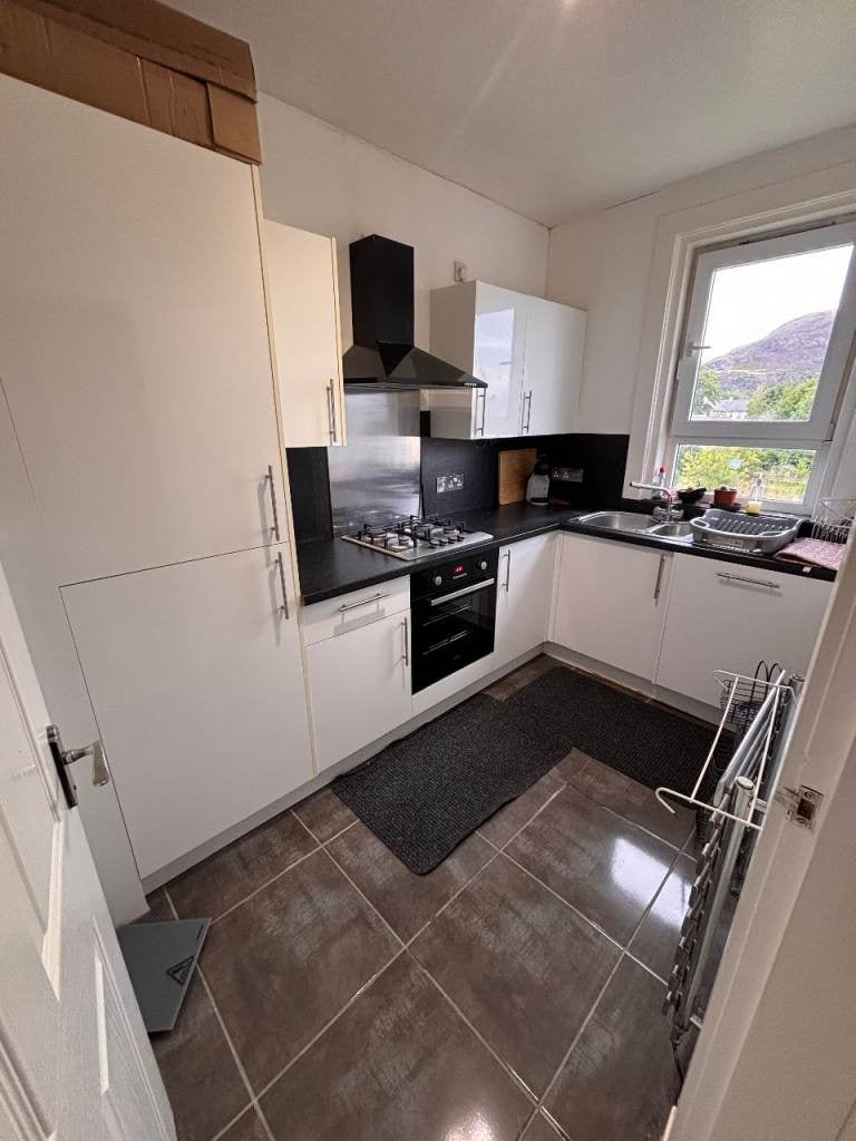 Flat Prestonfield Road in City of Edinburgh