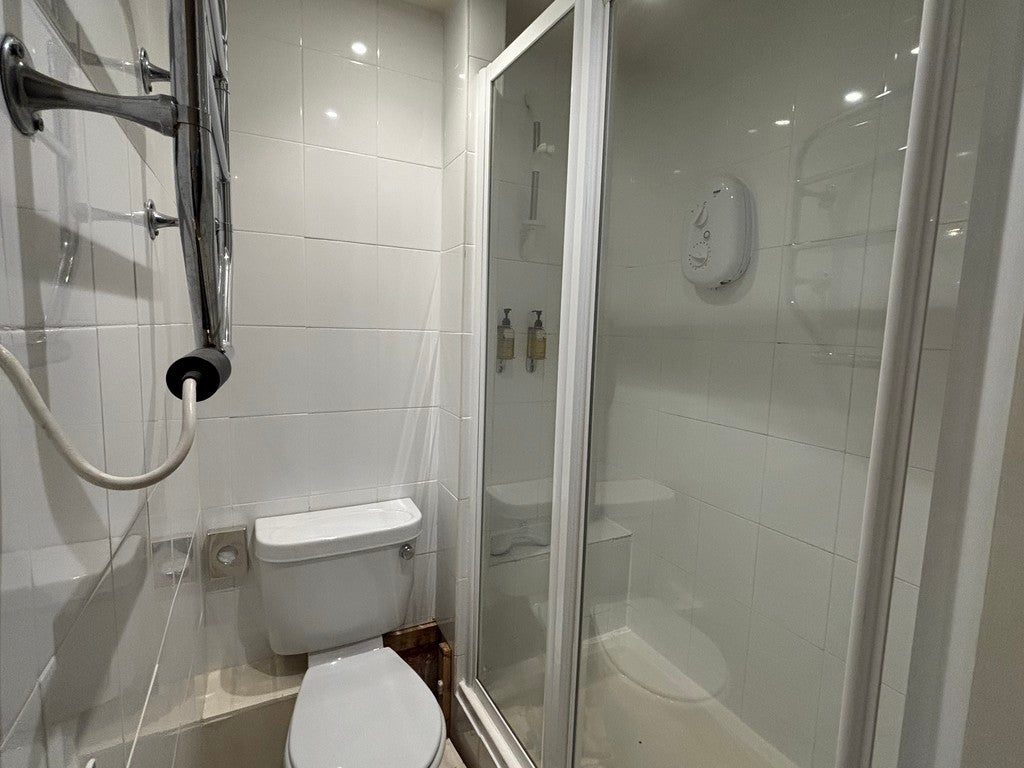 Room Haytor Road in Torquay