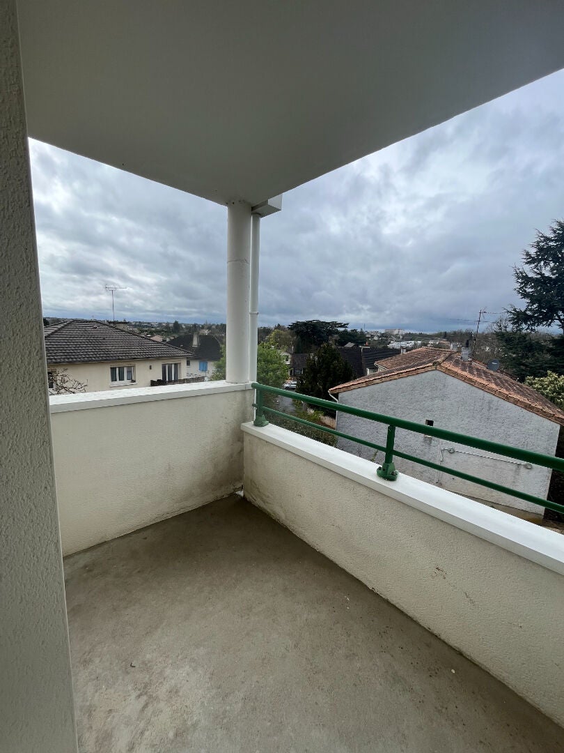 Flat Rue du Faubourg Saint-Cyprien in Poitiers