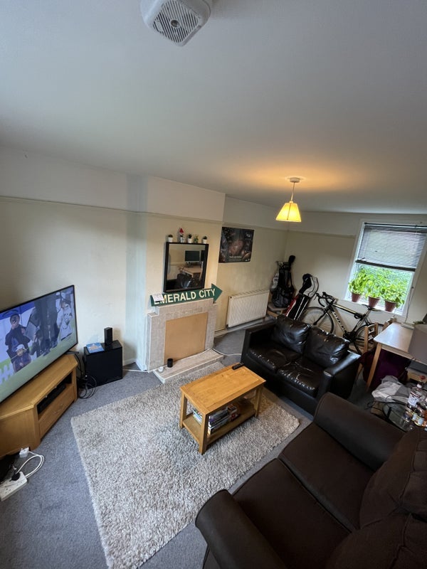 Room Filton Avenue in Bristol