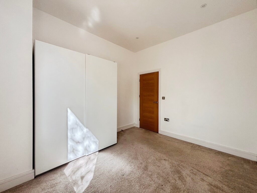 Flat Bartley Way in Hart