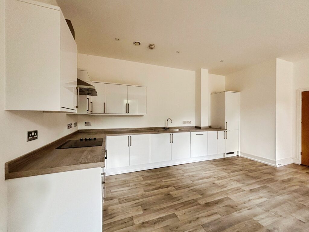 Flat Bartley Way in Hart