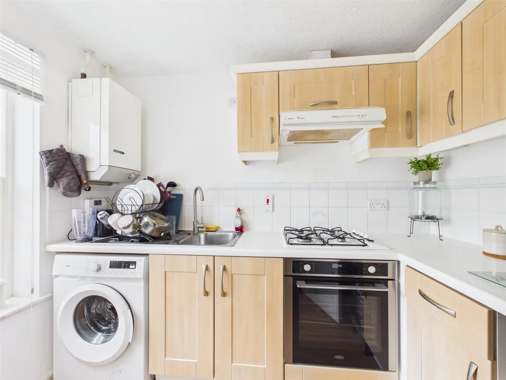 House Attlee Close in Harborough
