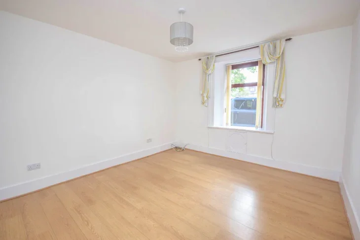 Flat Provost Scott's Road in Montrose