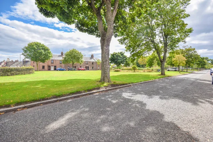 Flat Provost Scott's Road in Montrose