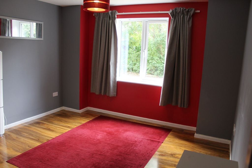 Flat Saint Hughs Rise in South Oxfordshire