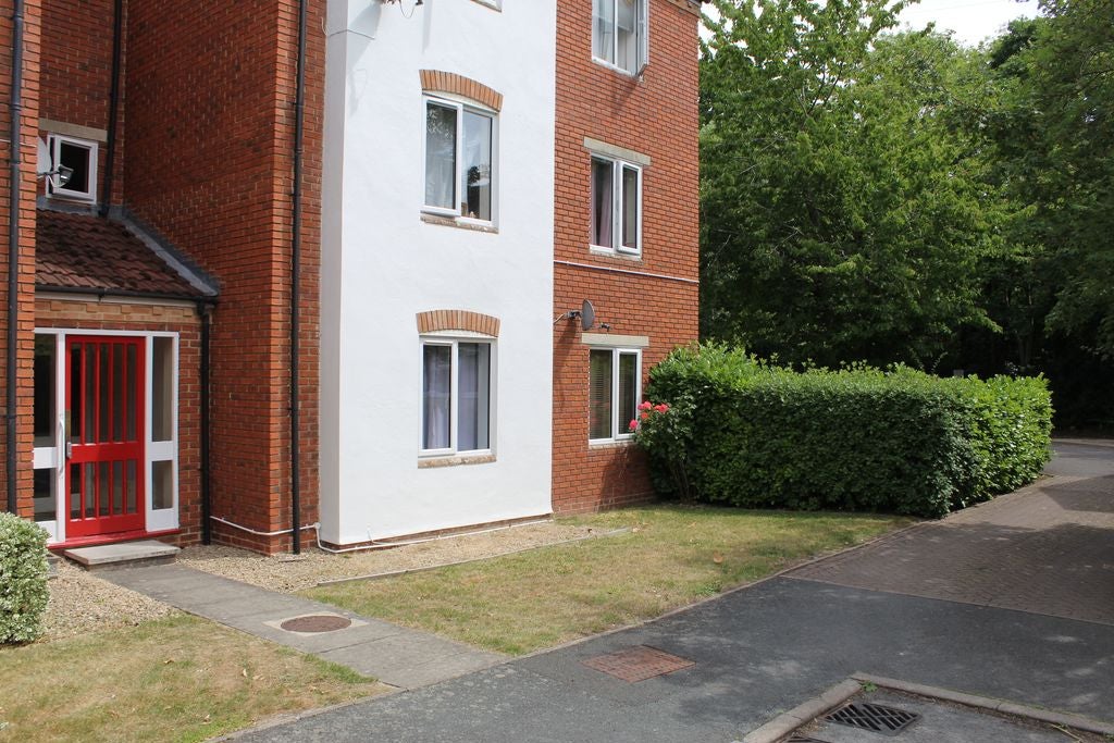 Flat Saint Hughs Rise in South Oxfordshire