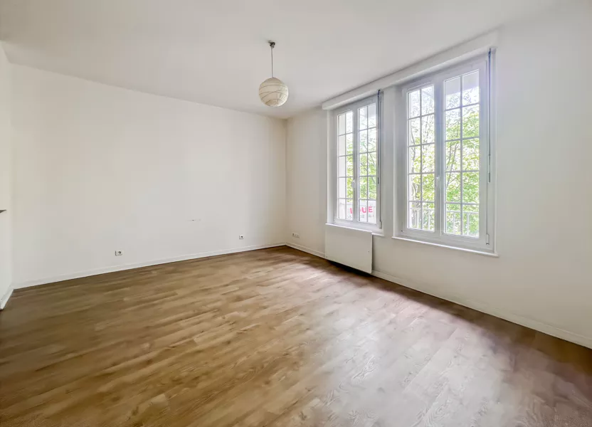 Appartement Place Drouet d'Erlon à Reims