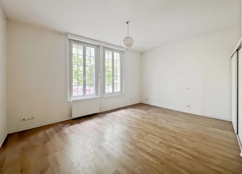 Appartement Place Drouet d'Erlon à Reims