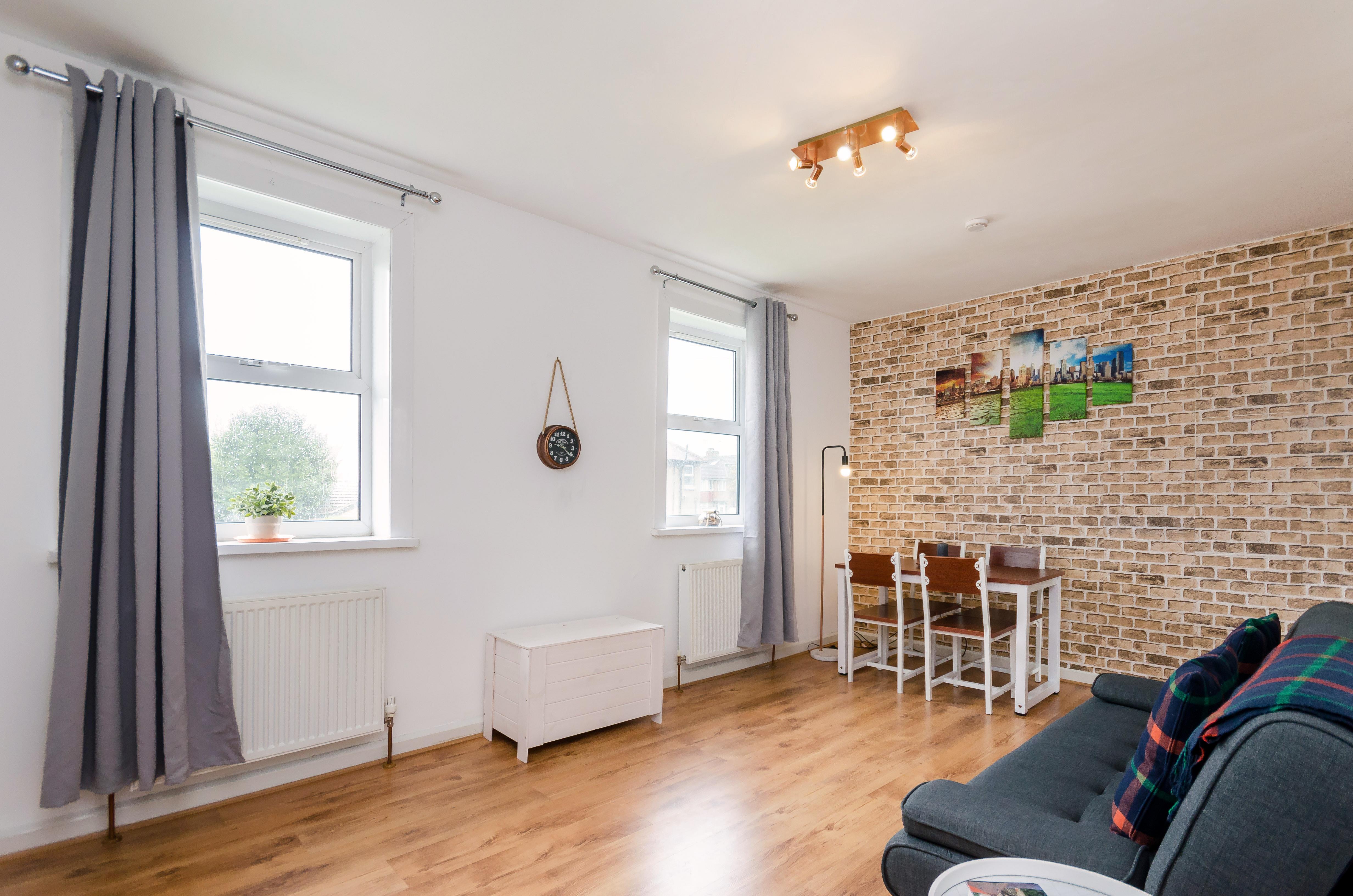 Flat Tuke Avenue in York