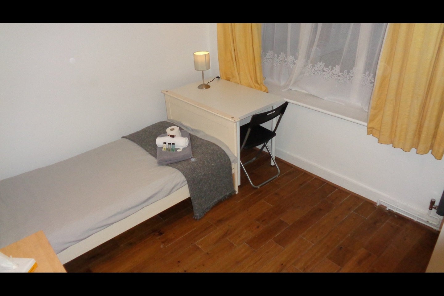 Room Marlborough Road in Greater London
