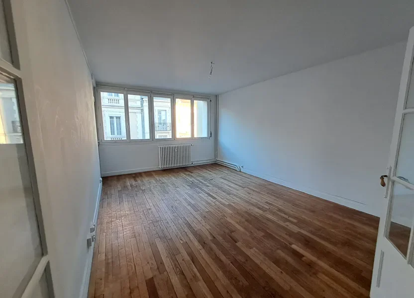 Flat Rue Auguste Renoir in Limoges