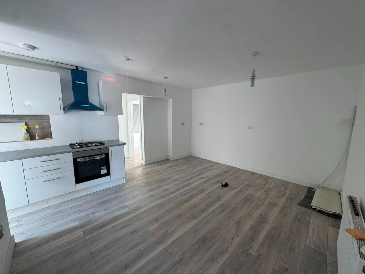 House Dorset Waye in Greater London
