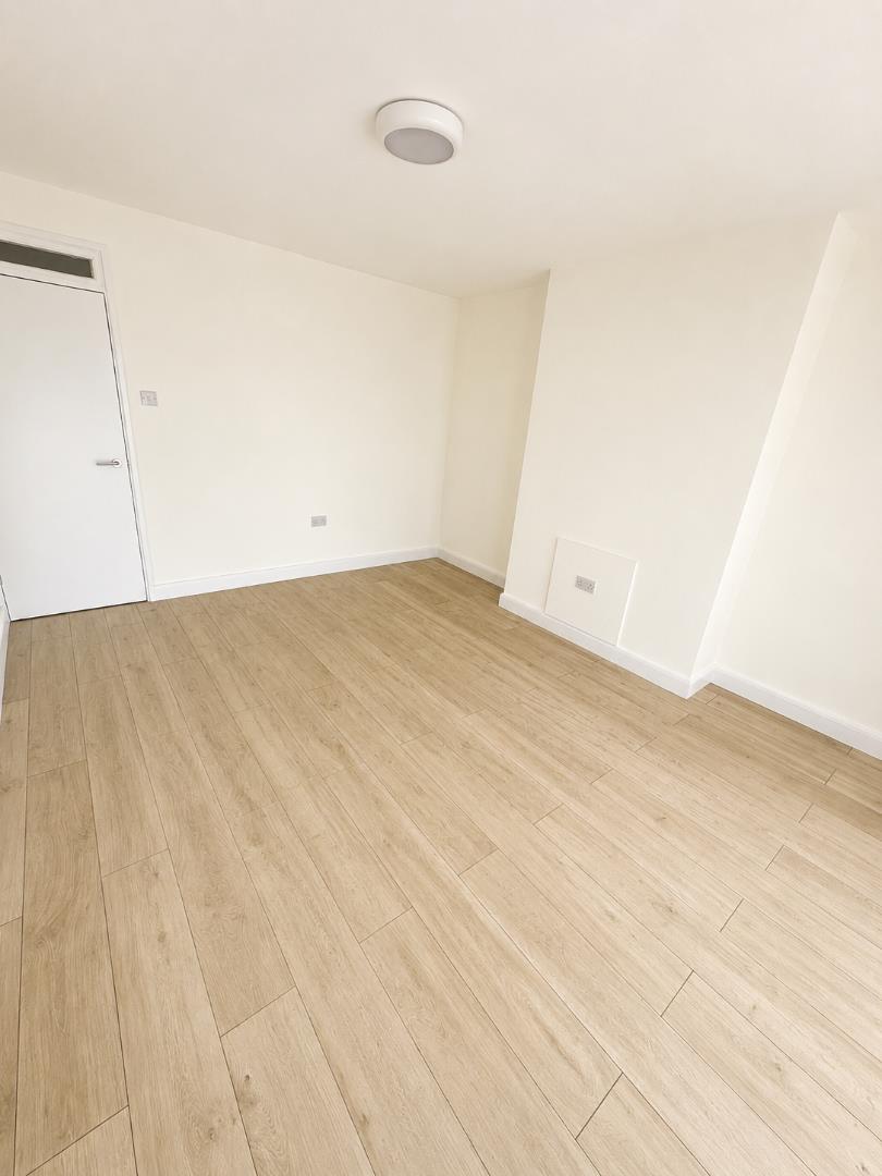 Flat Shakspeare Walk in Greater London