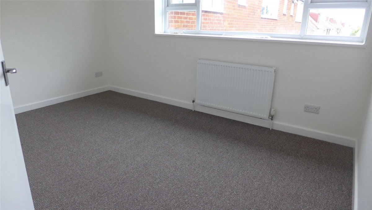 Flat Brownshill Green Road in Coventry