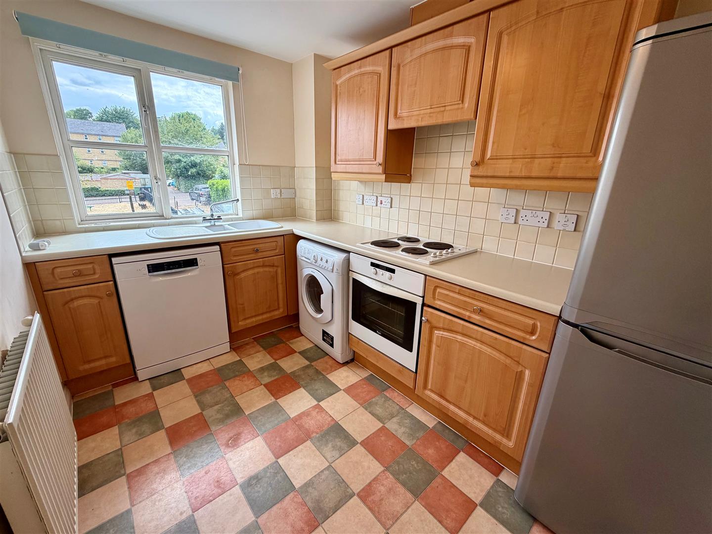 Flat Robertson Road in Dacorum