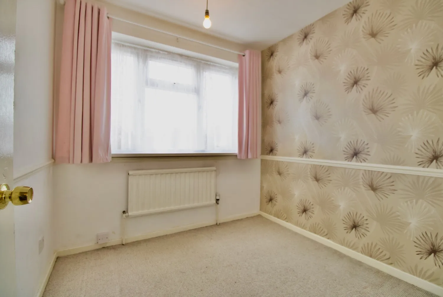 House Lintlaw Close in Leicester