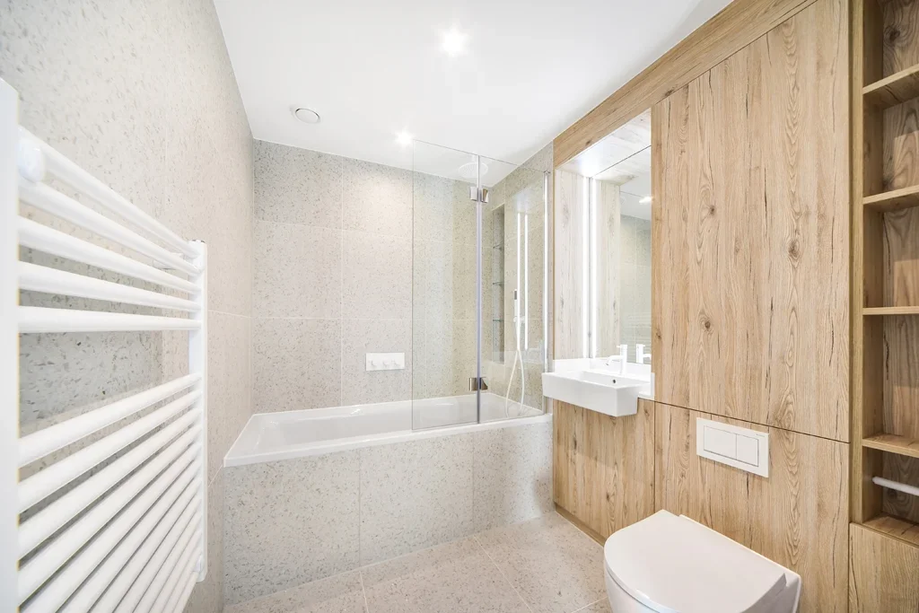 Flat Cendal Crescent in Greater London