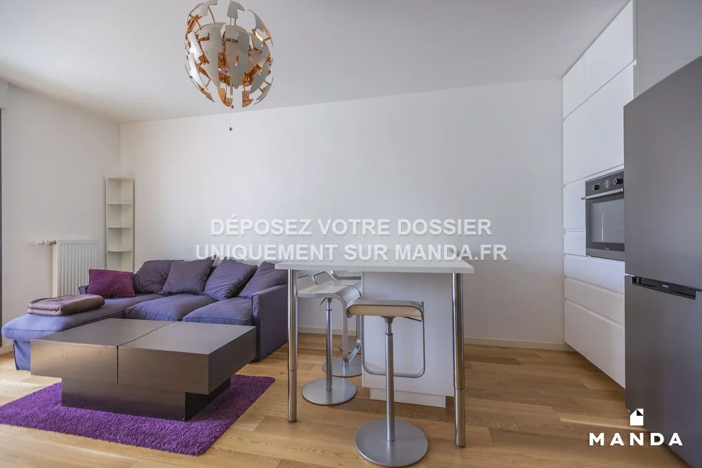 Flat Rue du Maréchal Jean de Lattre de Tassigny in Saint-Cyr-l'École