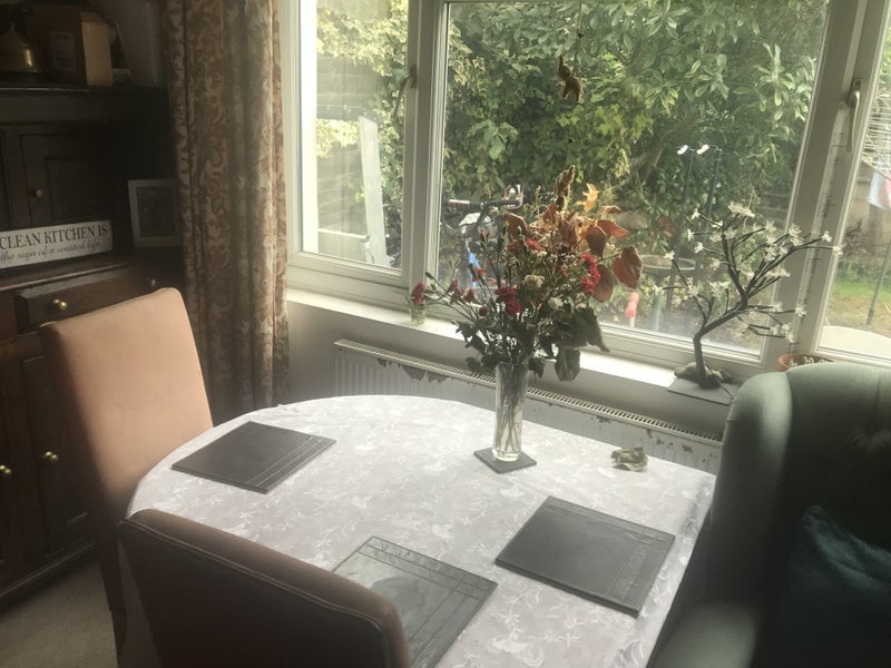 Room Browning Avenue in Greater London