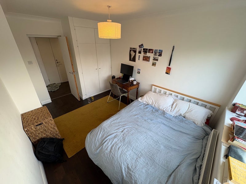 Room Queensgate Gardens in Greater London