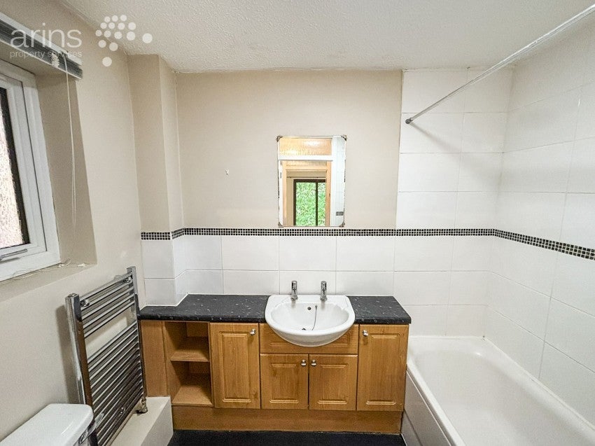 Flat Maiden Place in Earley