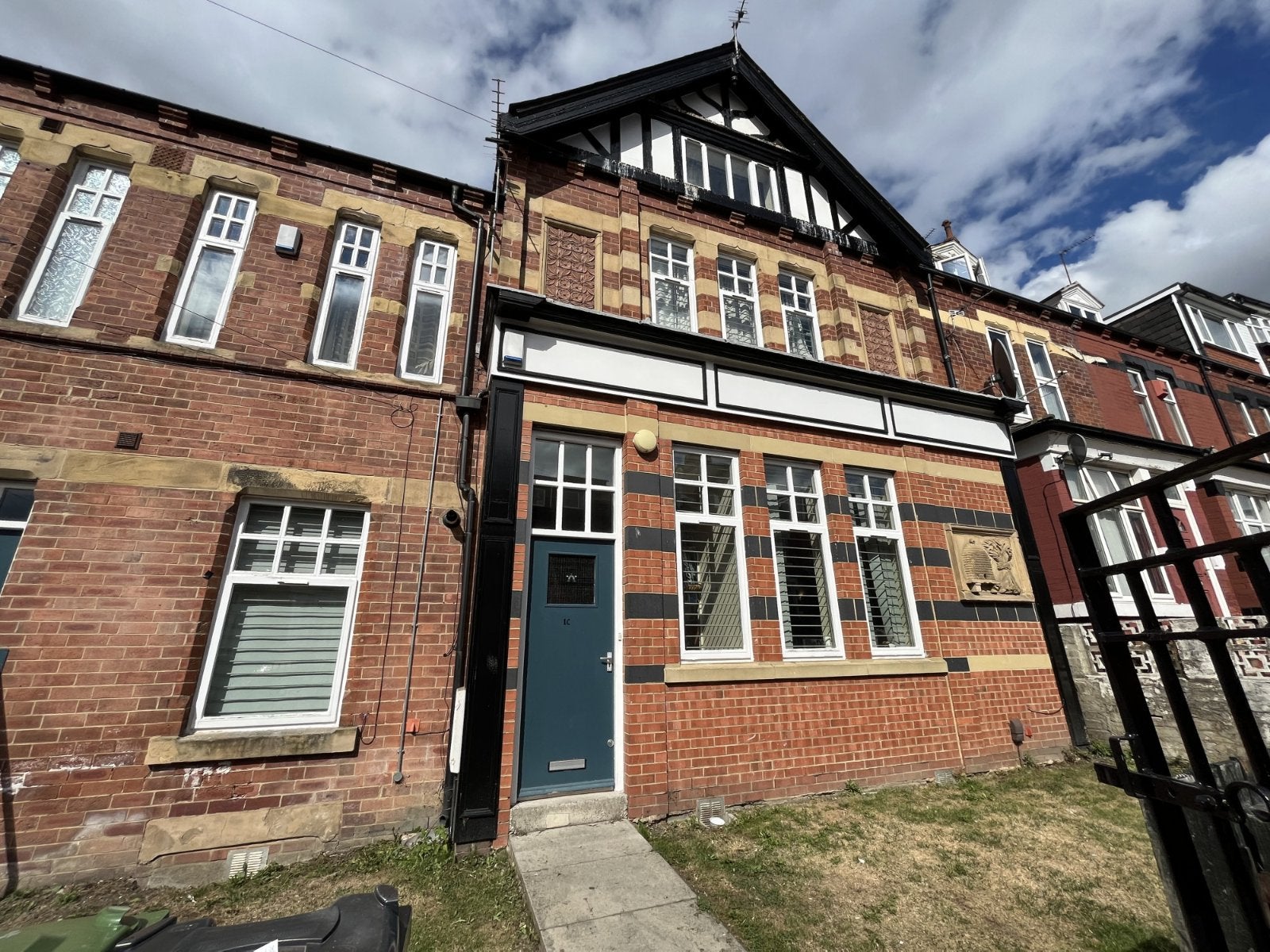 House Brudenell Avenue in Leeds