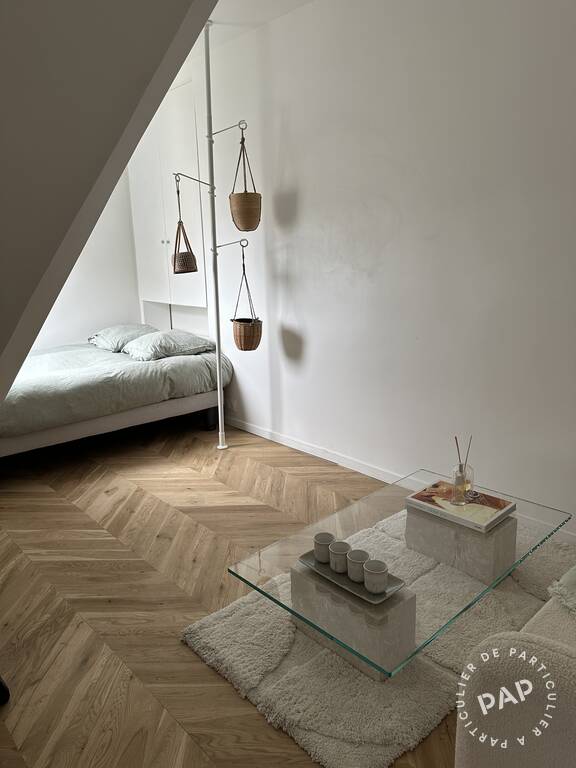 Flat Place du Général Kœnig in Paris