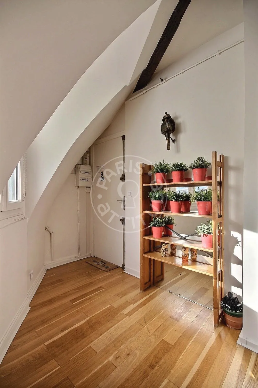 Appartement Rue François-Iᵉʳ à Paris
