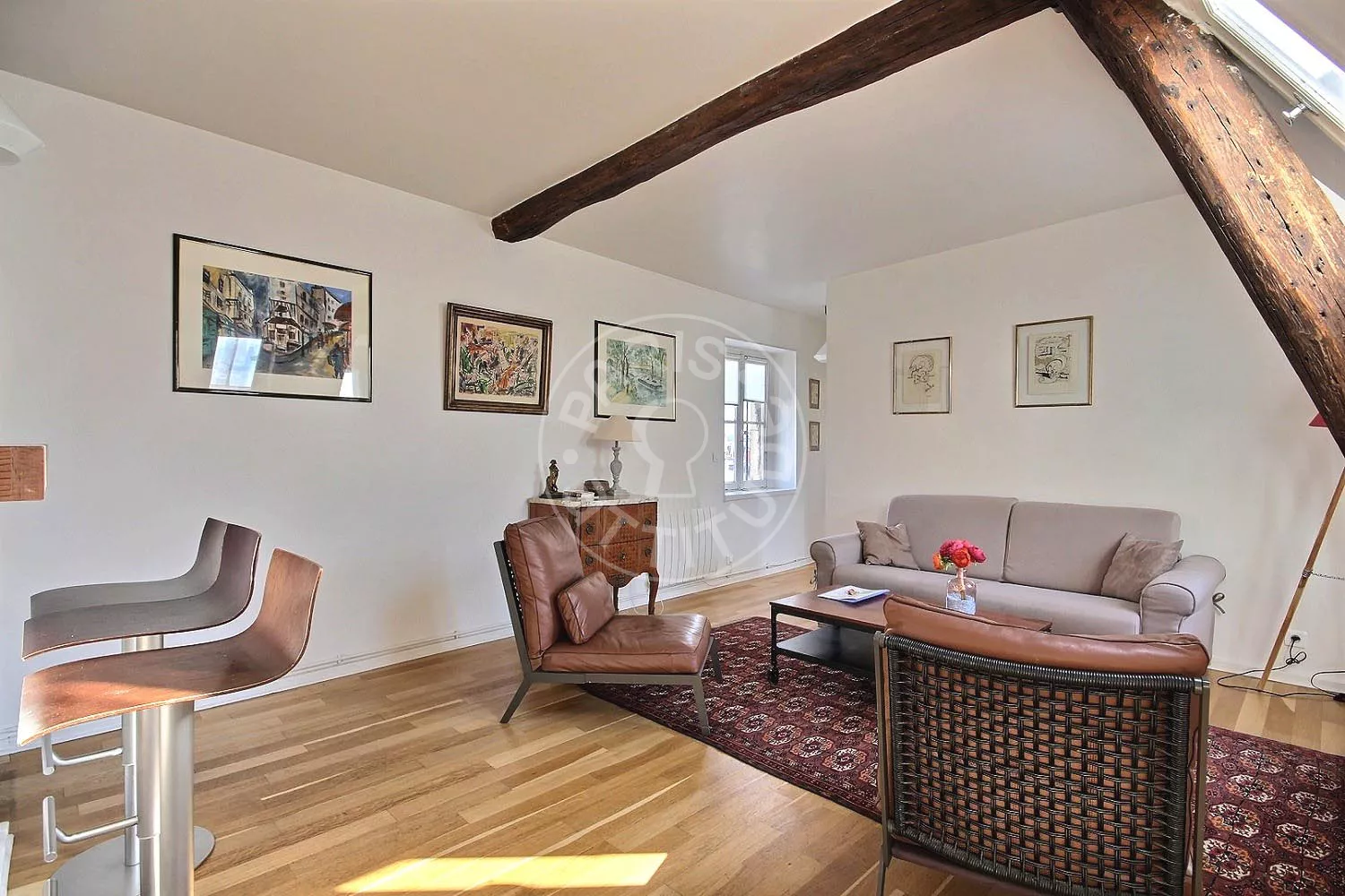 Appartement Rue François-Iᵉʳ à Paris