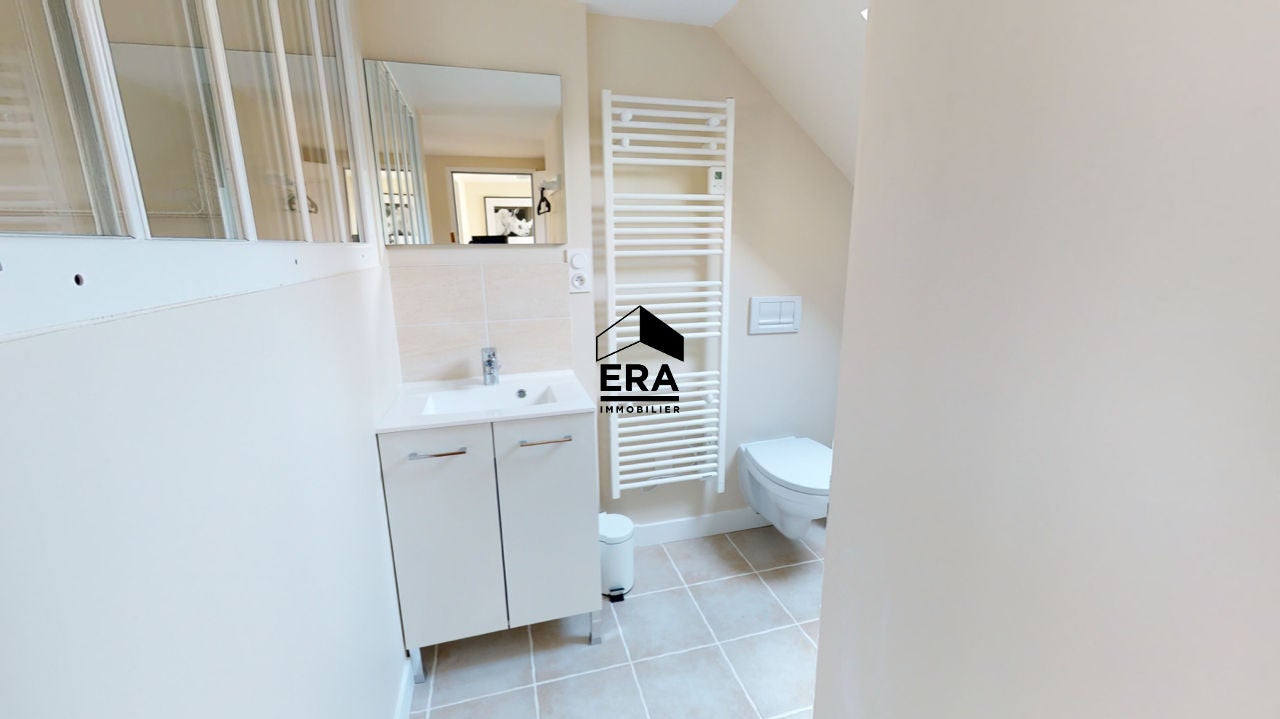 Room Rue Saint-Trohé in Nevers