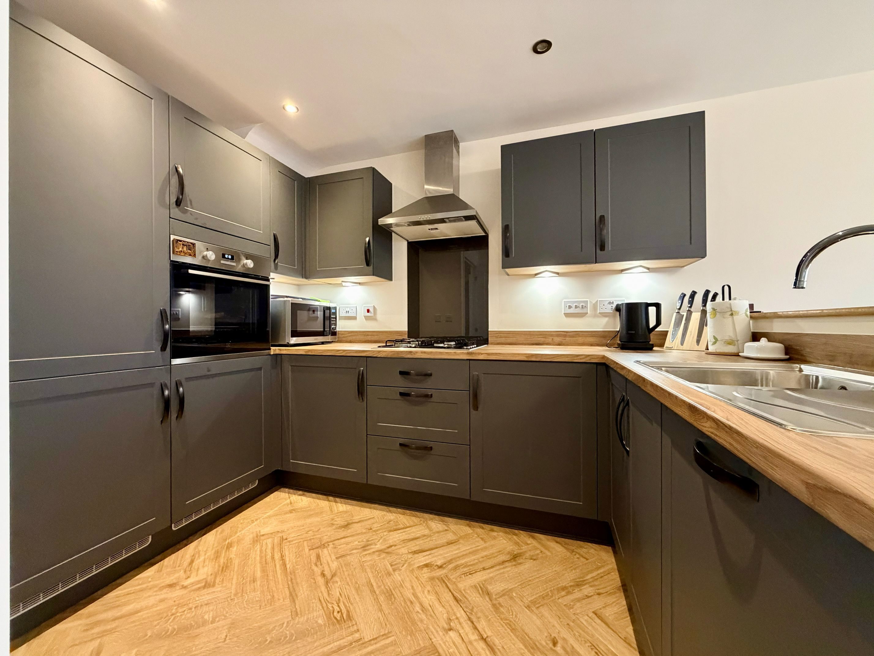 Flat While Lias Way in Stratford-on-Avon