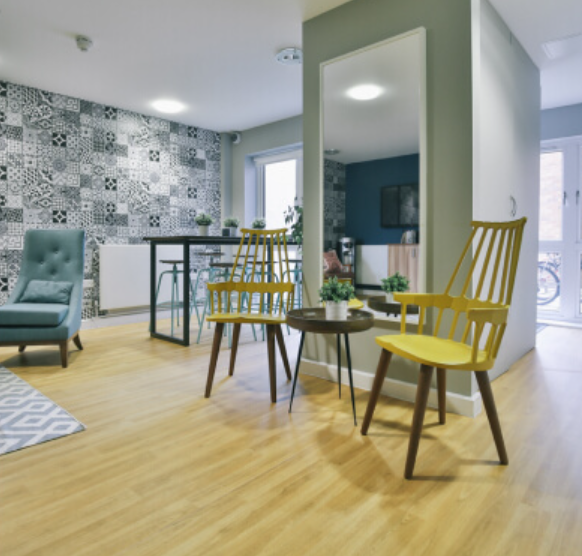 Room Lemsford Road in Welwyn Hatfield