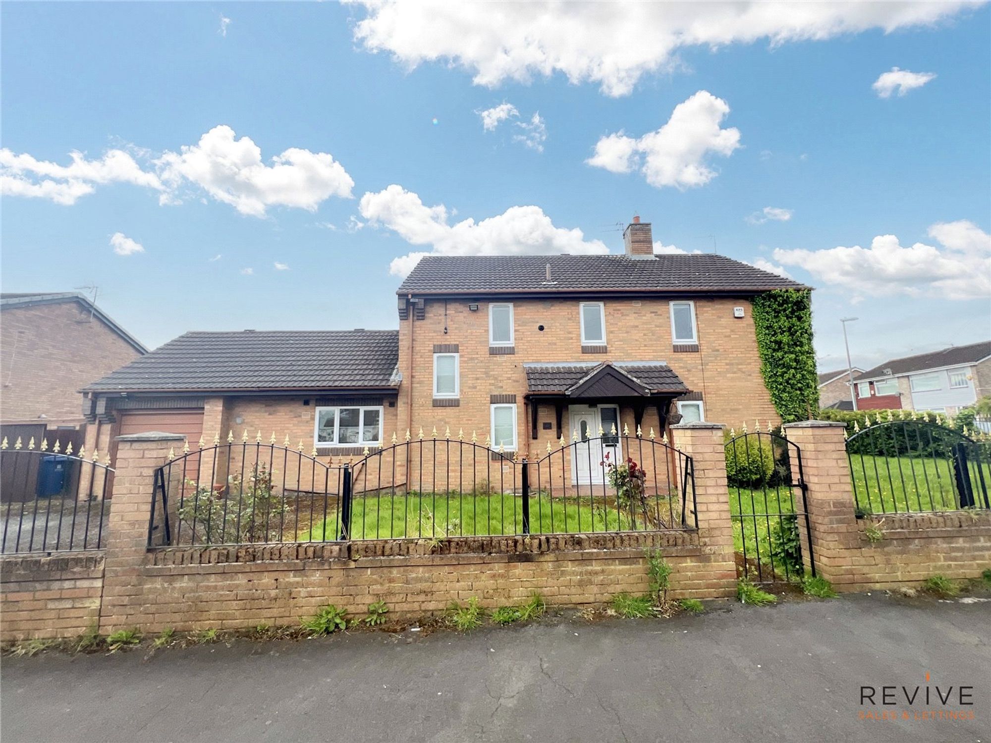 House Redwood Way in Kirkby