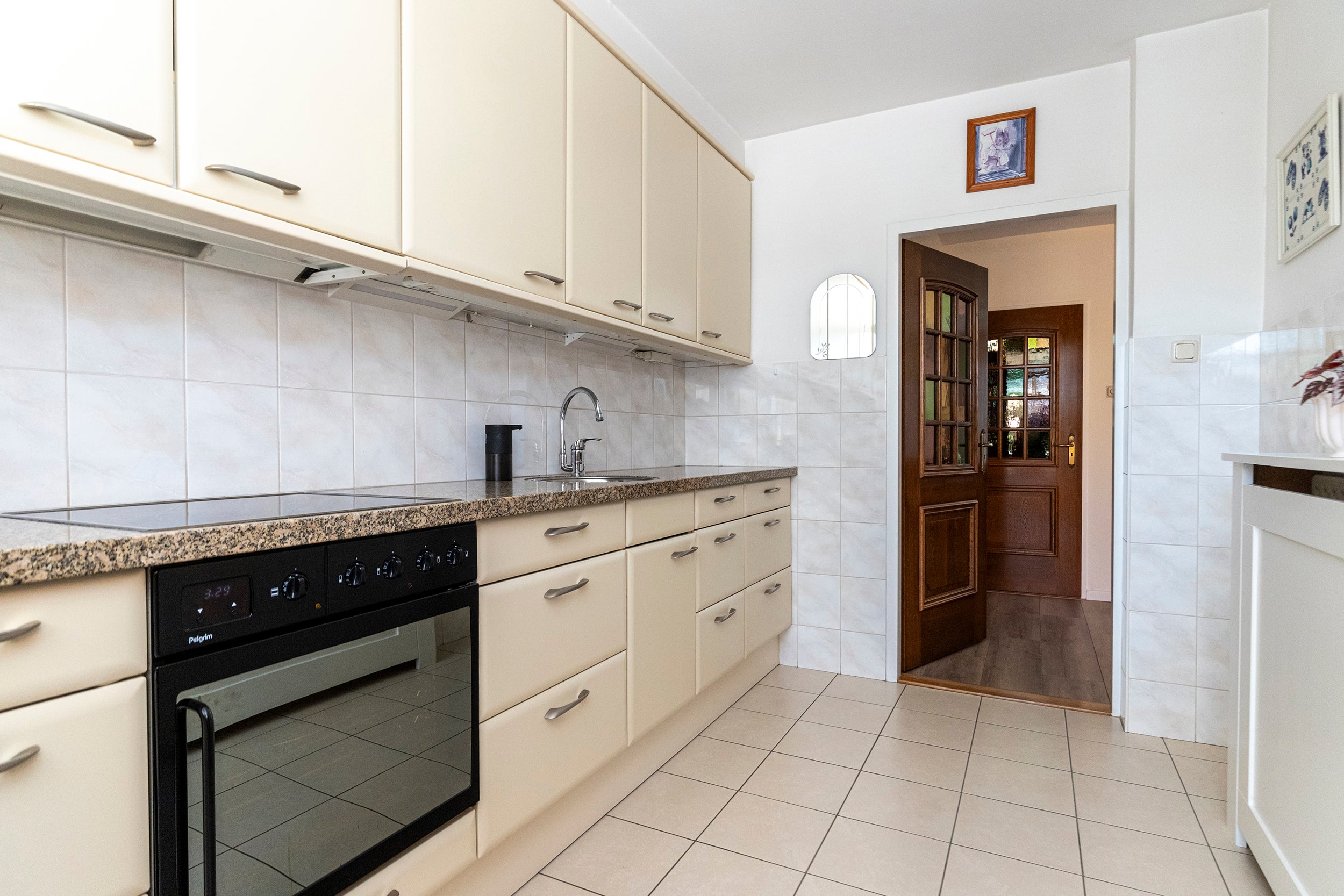 Tussenwoning te koop: Verburghlaan 5, Poeldijk
