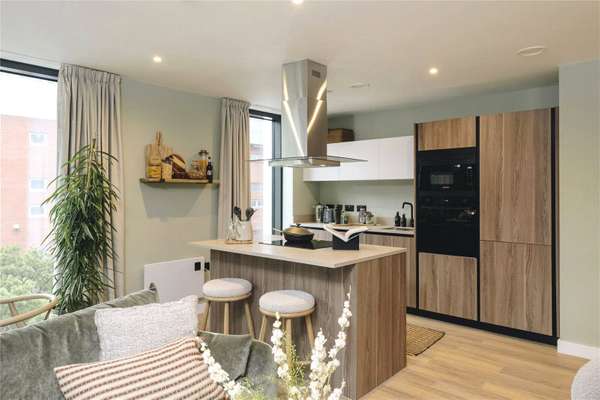 Flat Coleshill Street in Birmingham