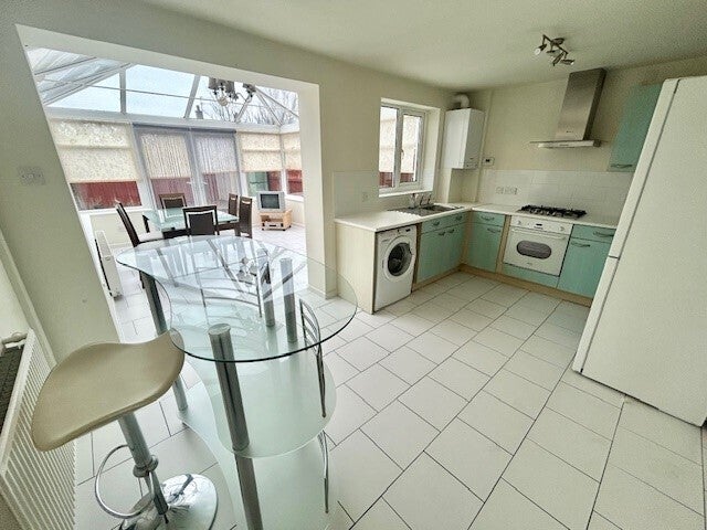 House Warren Grove in Blackpool
