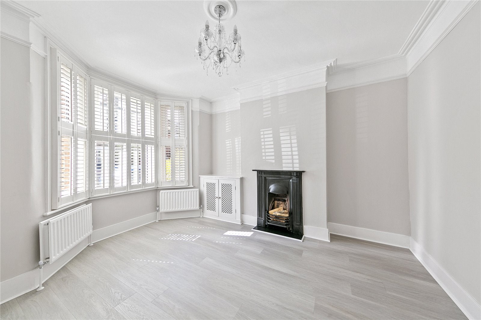 House Godstone Road in Greater London
