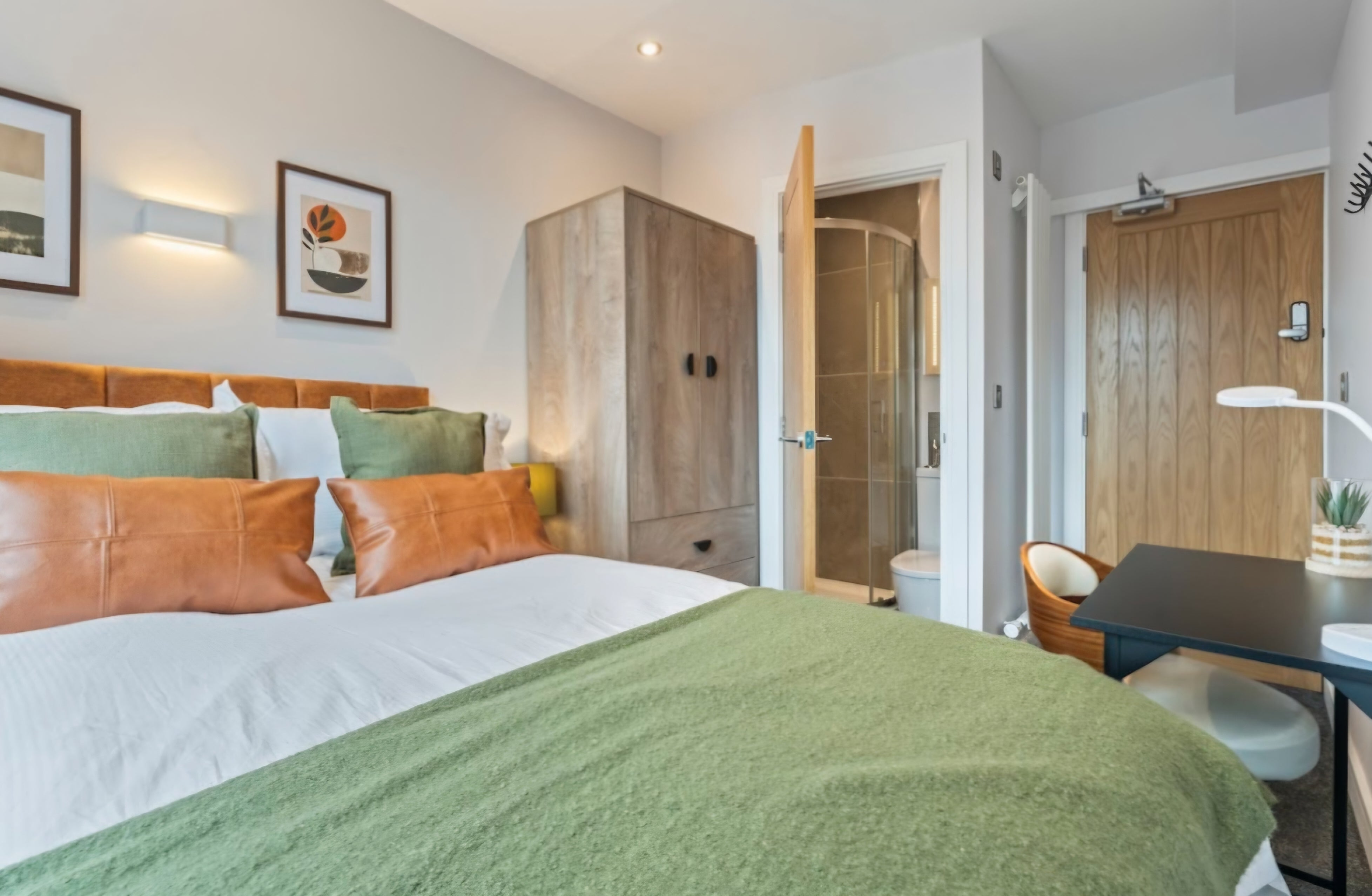Room Bayes Street in Kettering
