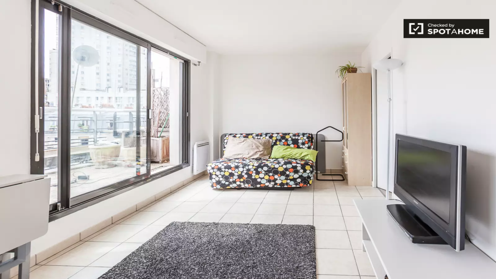 Flat Rue Archereau in Paris