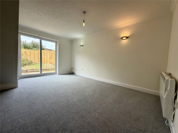 House Lomond Close in West Swindon