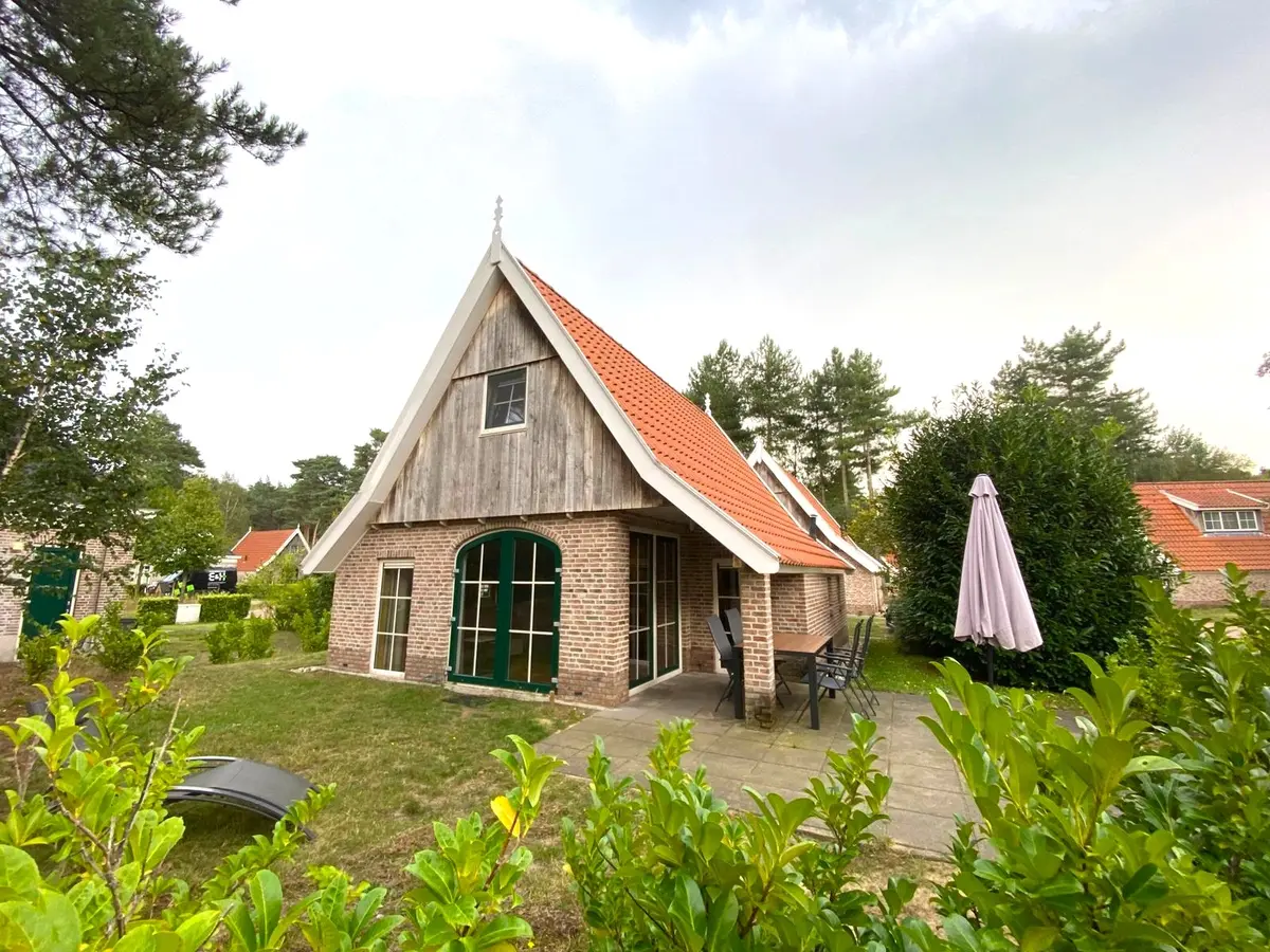 Huis Tunnelweg 7 in Haarle