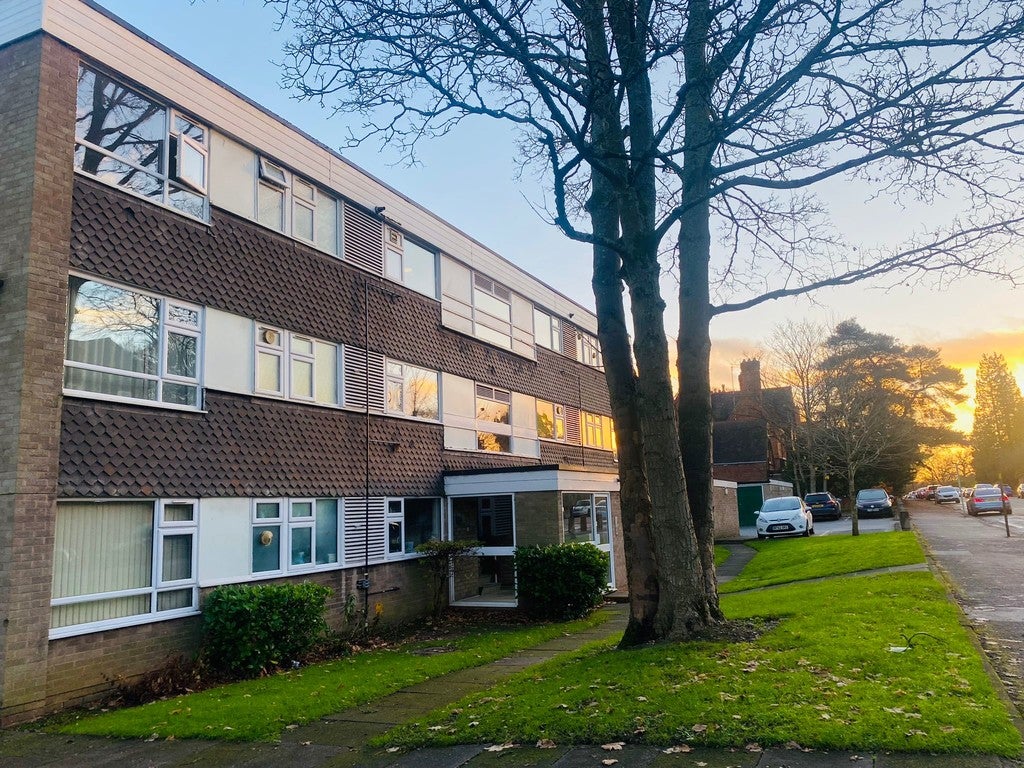 Flat Farquhar Road in Birmingham
