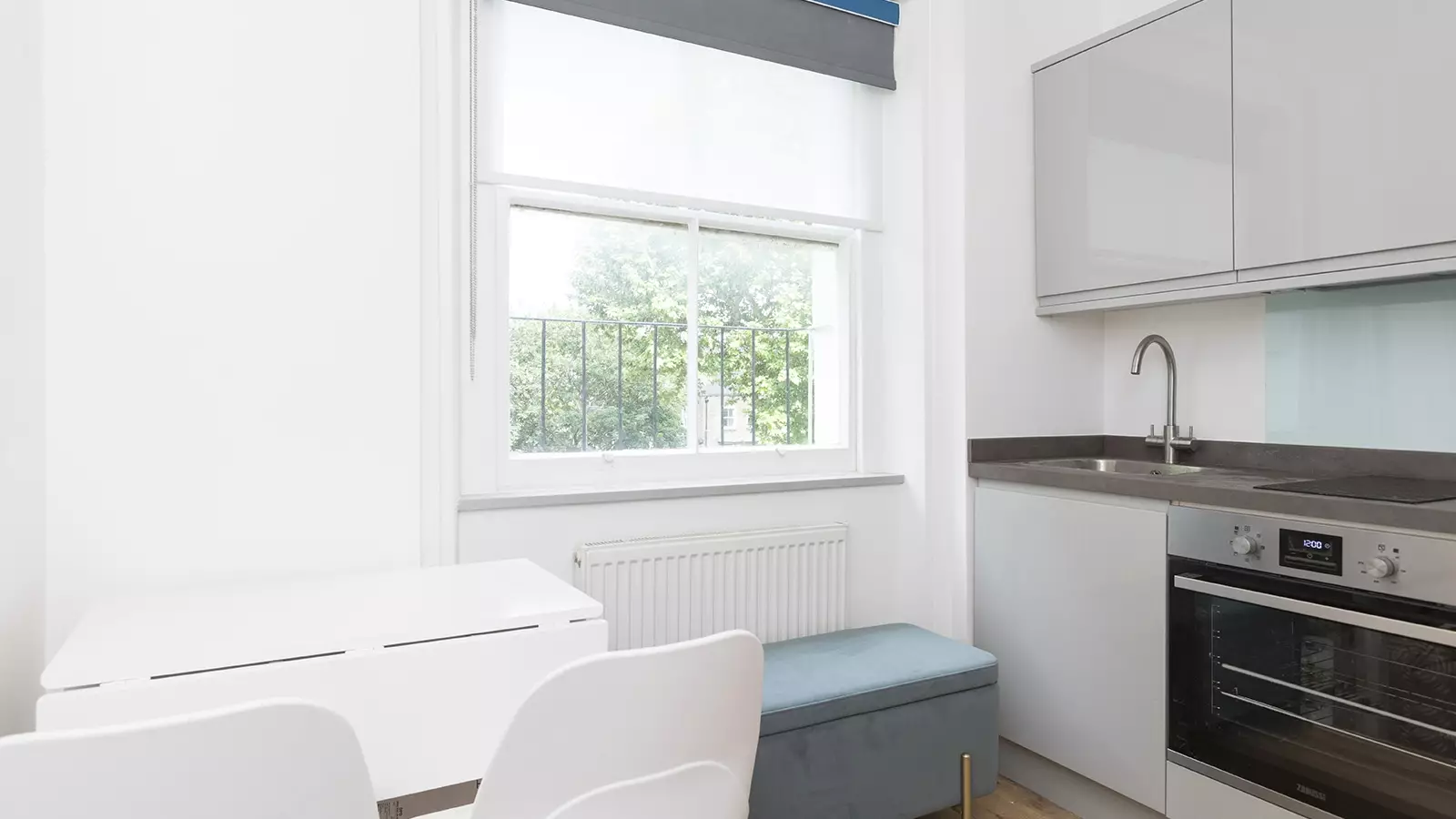 Flat Queensborough Passage in City of Westminster